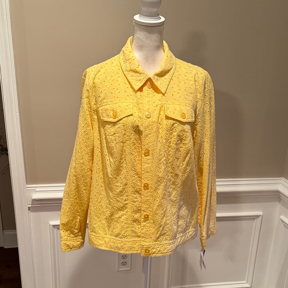 JM Collection Yellow Eyelet Button-Down Shirt